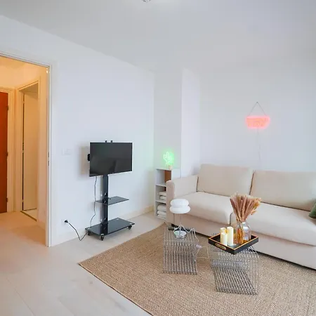 Magnifique Avec Terrasse A 2 Pas De Monaco Apartament *